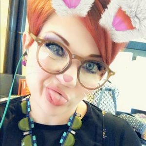 Meet your Posher, Candace